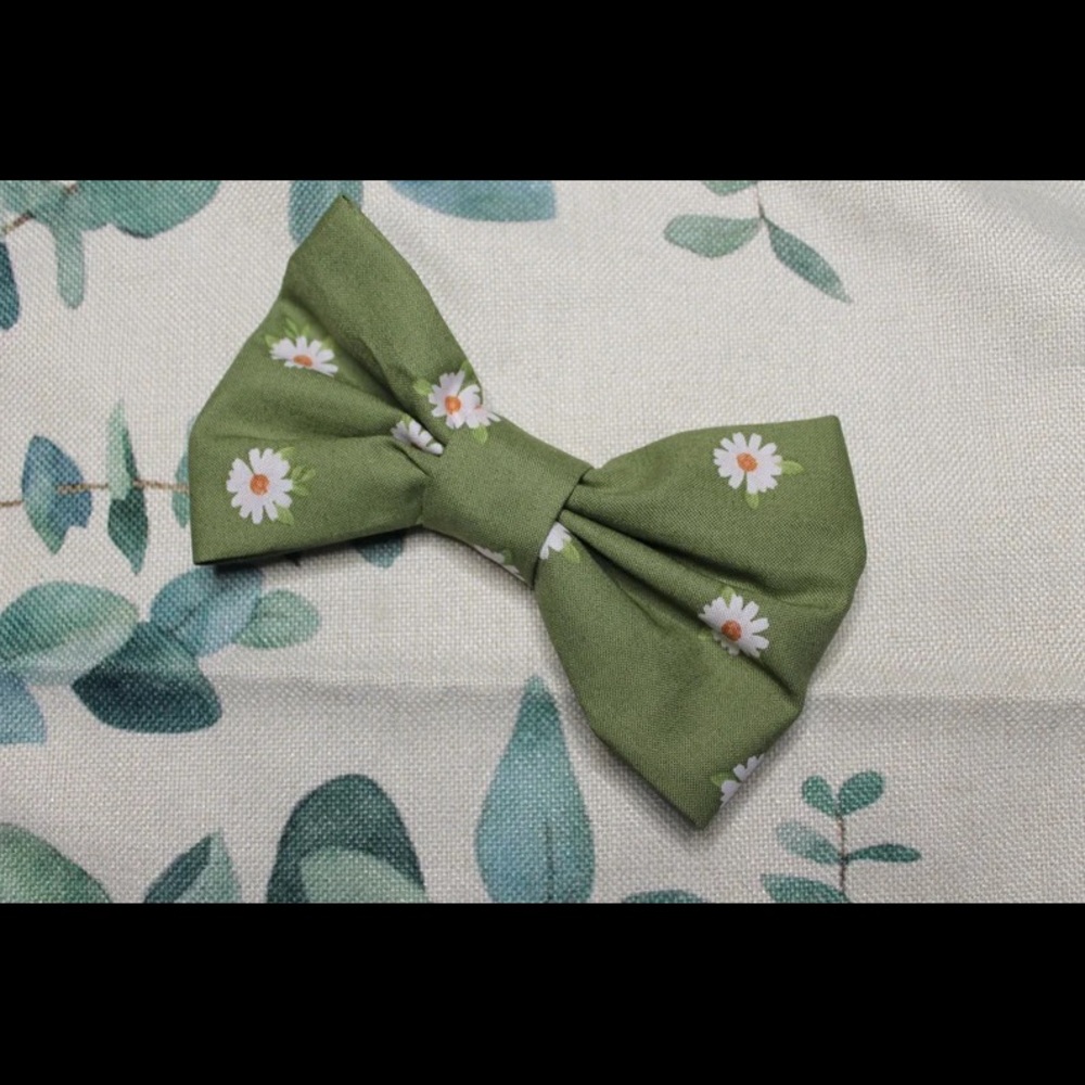 Lazy Daisy Bow